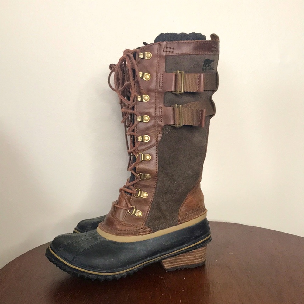 Buckle Boots